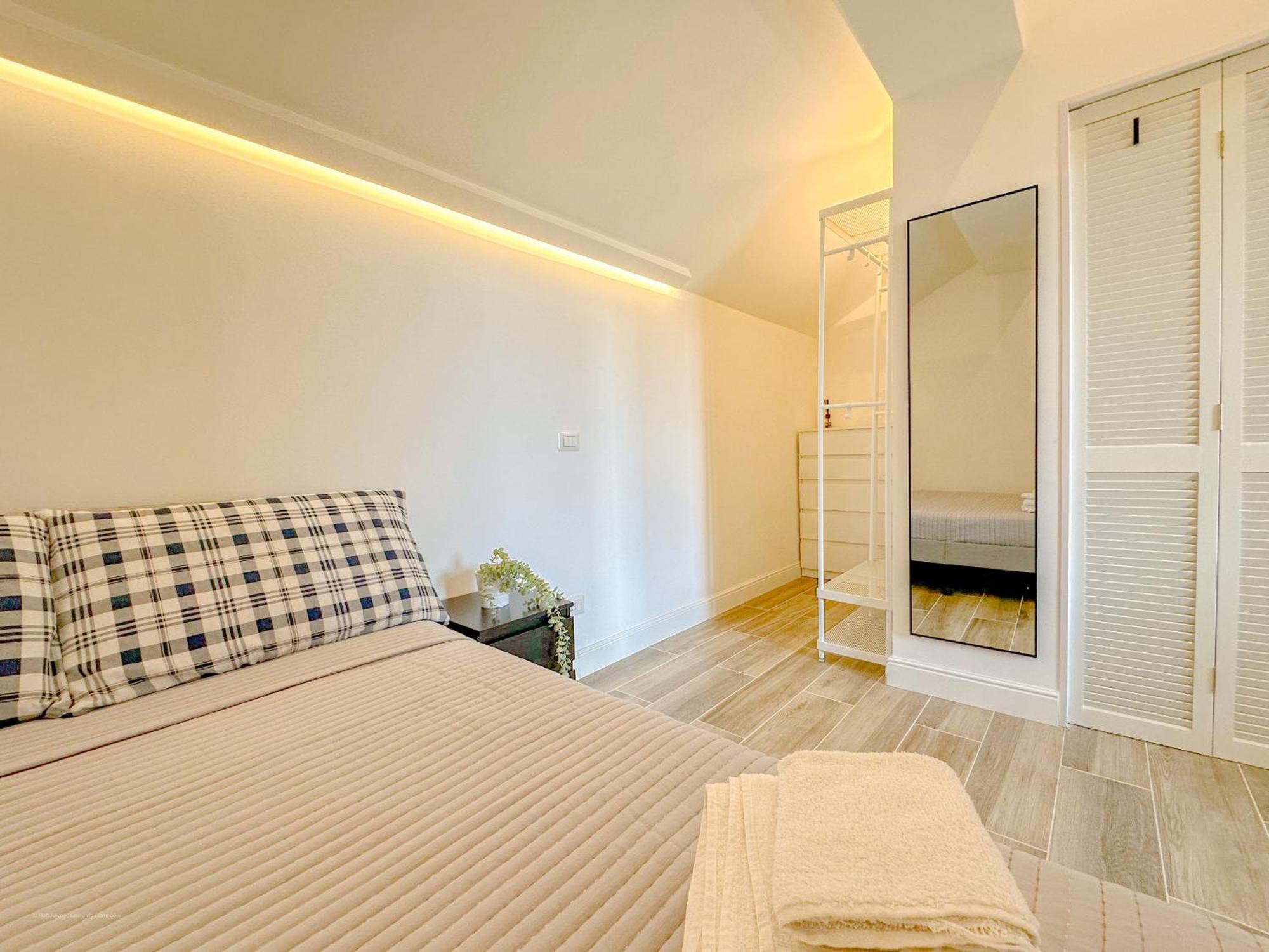 Felicita - 5 Minuti Da Metro Apartment
